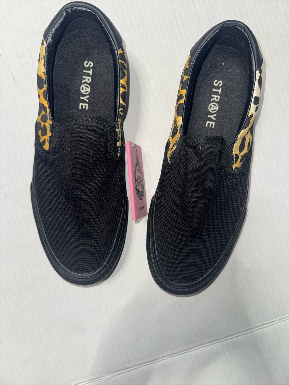 Straye Women's Black Slip-On Sneakers with Leopard Trim